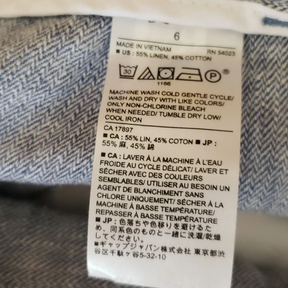 Banana Republic paperbag missing 55%